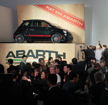 FIAT 500 ABARTH - 2011 LA AUTO SHOW