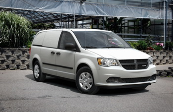 RAM CARGO VAN 2012