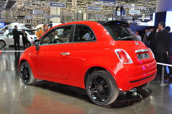 FIAT 500 TWINAIR - 2011 GENEVA MOTOR SHOW