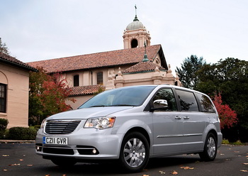 CHRYSLER GRAND VOYAGER 2011