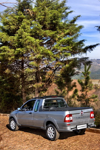 FIAT STRADA TREKKING 1.4