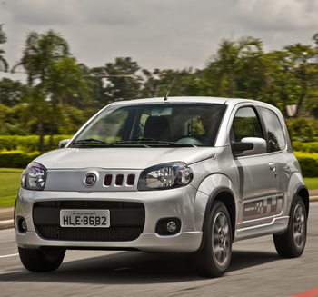 FIAT UNO 2-DOOR 2011