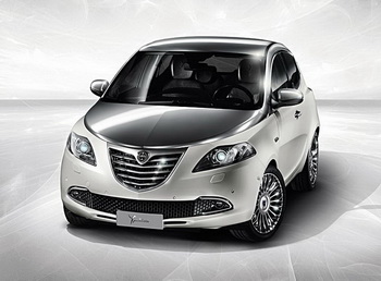 LANCIA YPSILON DIAMOND - 2011 FRANKFURT MOTOR SHOW IAA