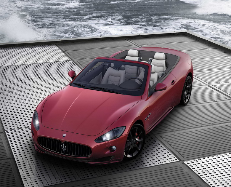 MASERATI GARNCABRIO SPORT 2011