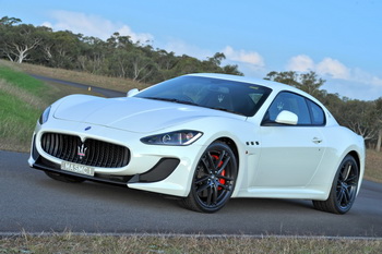 MASERATI GRANTURISMO MC STRADALE