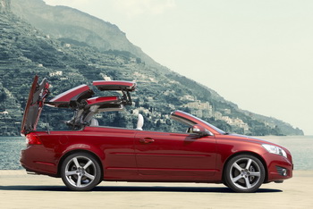 VOLVO C70 CONVERTIBLE MODEL YEAR 2011