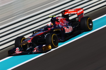 SCUDERIA TORO ROSSO STR6 FERRARI - 2011 ABU DHABI GRAND PRIX, YAS MARINA