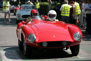 FERRARI VERNASCA SILVER FLAG 2011