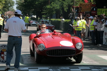 FERRARI VERNASCA SILVER FLAG 2011