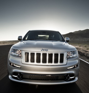 2013 JEEP GRAND CHEROKEE SRT8