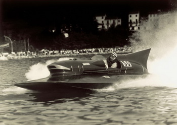 FERRARI ARNO IX HYDROPLANE POWERBOAT 1953