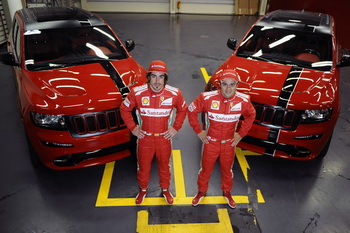 JEEP GRAND CHEROKEE SRT8 SCUDERIA FERRARI