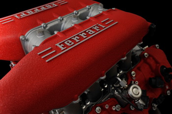Ferrari’s 4.5-litre naturally-aspirated V8 engine has won Best Performance Engine for the second year running in the prestigious International Engine of the Year Awards, beating several new contenders with forced induction engines for the title. Ferrari’s thoroughbred dry-sump, flat-crank, 90-degree V8 also took the accolade in the Above 4-litre category for the second time.