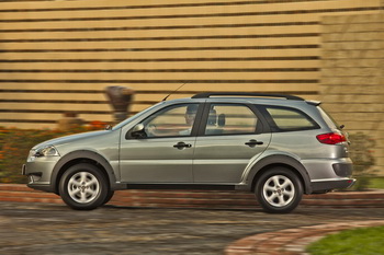 FIAT PALIO WEEKEND TREKKING BRAZIL 2012