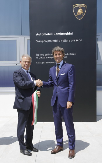 Lamborghini has inaugurated a new building designed specifically for the development of prototypes and pre-series vehicles. The new structure is the first multi-story industrial building in Italy to earn Class A energy certification.
