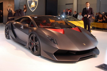 LAMBORGHINI SESTO ELEMENTO