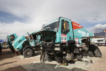 TEAM DE ROOY IVECO - 2012 DAKAR RALLY