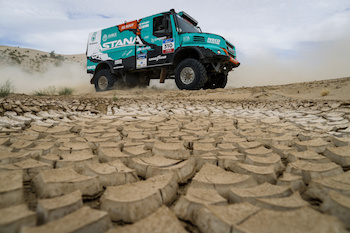 TEAM PETRONAS DE ROOY IVECO - SILK WAY 2017