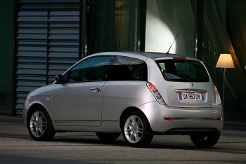 NUOVA LANCIA YPSILON