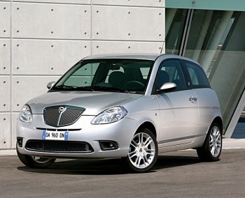 NUOVA LANCIA YPSILON