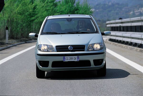 new Fiat Punto 2003 restyling