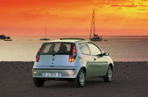 new Fiat Punto 2003 restyling