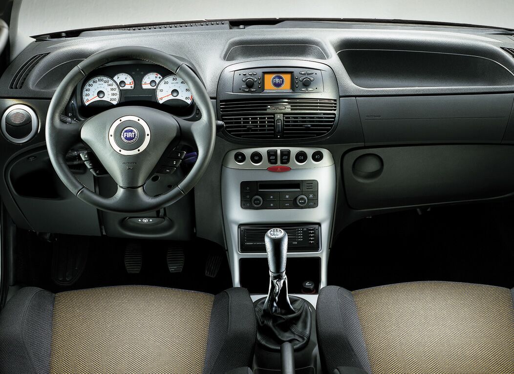 Fiat Punto 2003 restyling