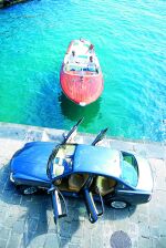 Click here to open this image of the Maserati Quattroporte in high resolution