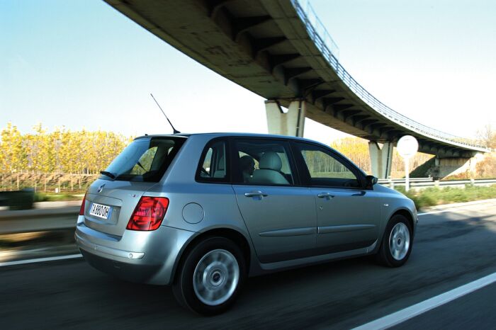 Fiat Stilo Multijet 5-door Model Year 2004 