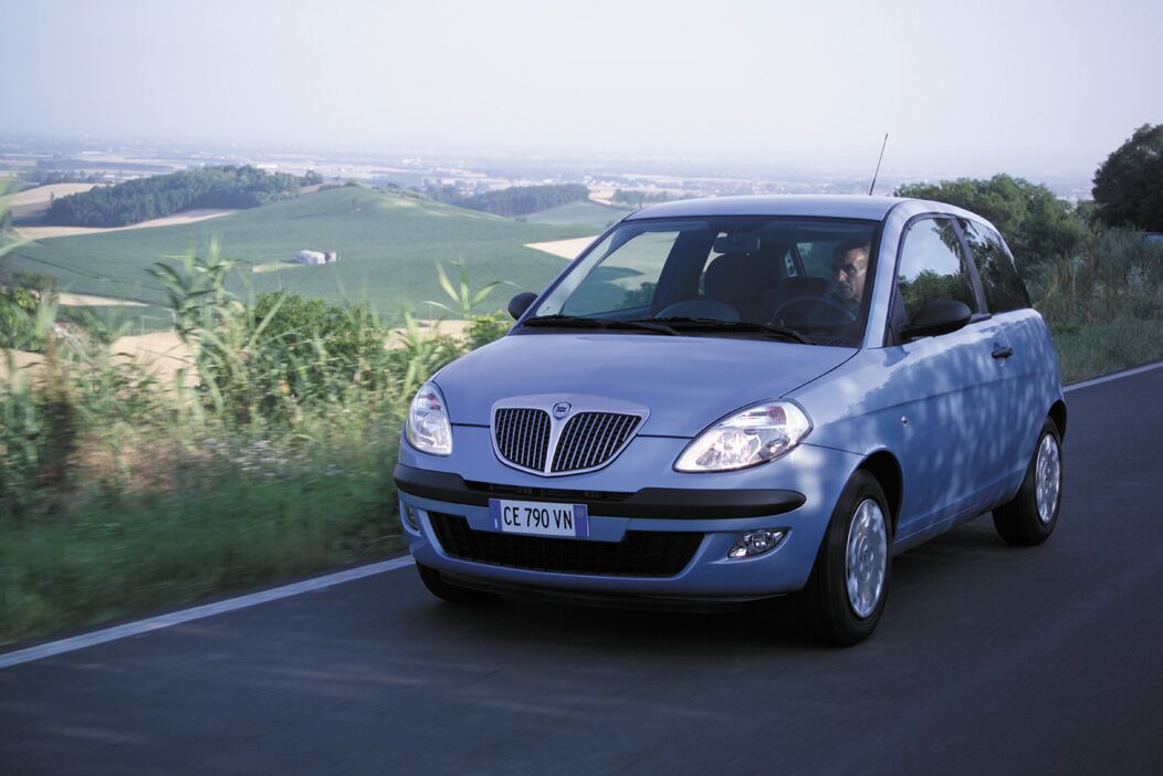 Lancia Ypsilon