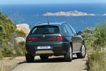 Alfa Romeo Crosswagon Q4