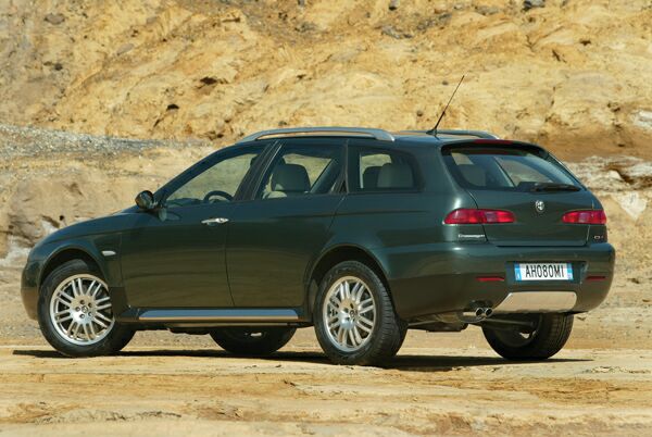 Alfa Romeo Crosswagon Q4