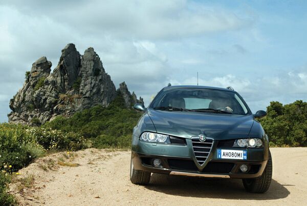 Alfa Romeo Crosswagon Q4