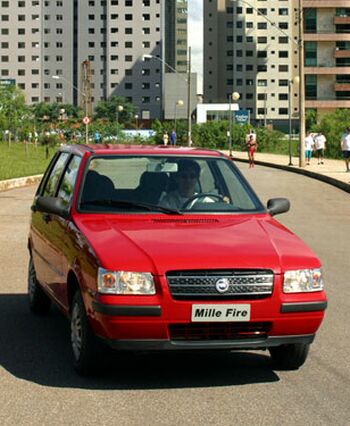 The facelifted 2004 Fiat Novo Mille