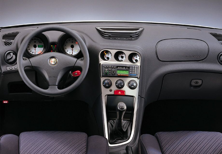 dashboard and interior of the new Alfa Romeo 156 GTA