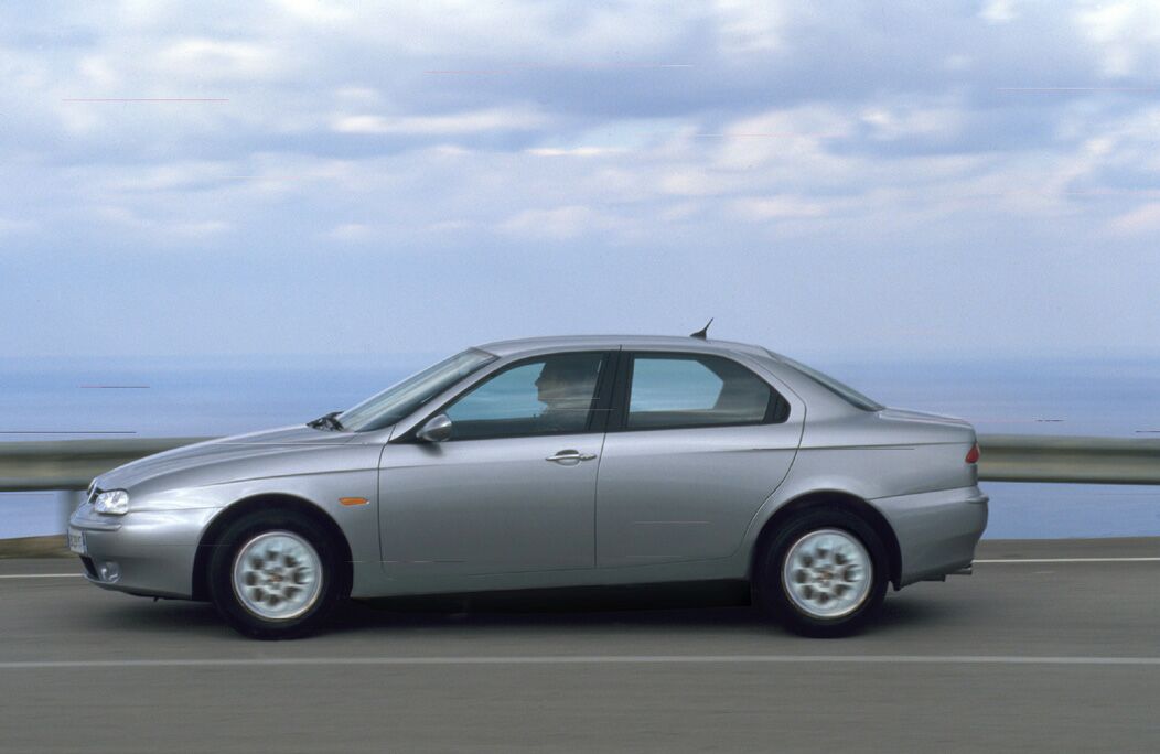 the new Alfa Romeo 156 2.0 JTS