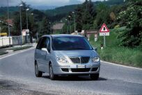click here for large images of the new Lancia Phedra