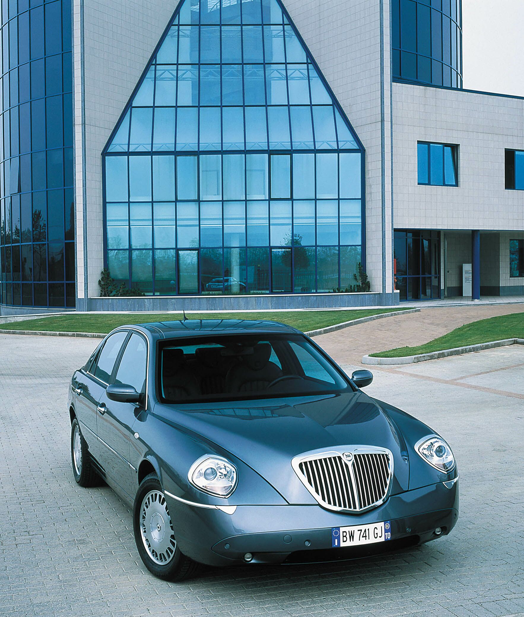 Lancia Thesis