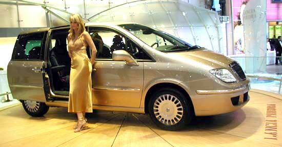 new Lancia Phedra MPV at the 2002 Geneva Motor Show