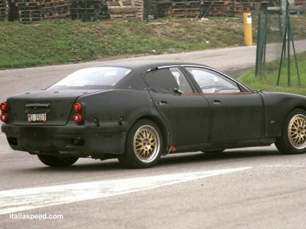 Maserati Quattroporte prototype caught testing