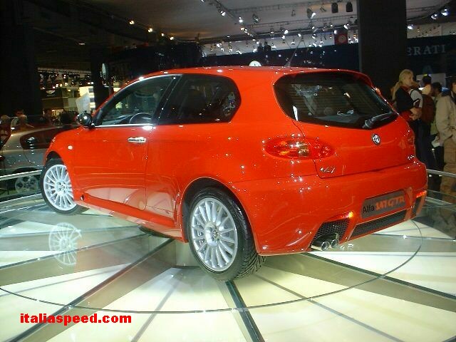 Alfa Romeo 147 GTA at the Paris Motor Show