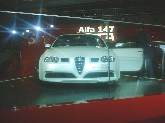 Alfa Romeo 147 GTA at the Paris Motor Show