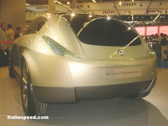 Carcenaro Lancia Grandturismo at the 2002 Paris Motor Show