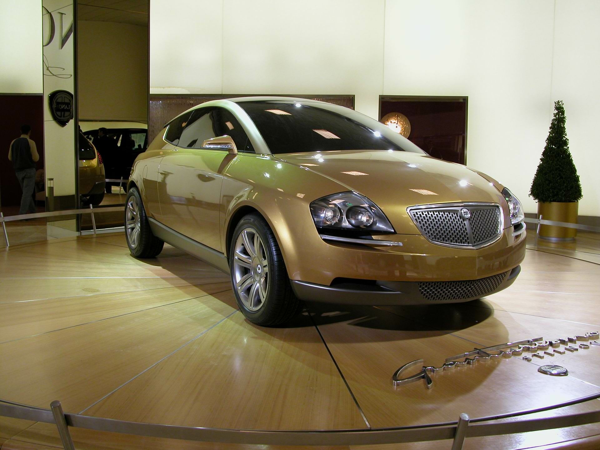 the Lancia Granturismo Stilnovo concept receives its world premiere at the 2003 Barcelona Motor Show