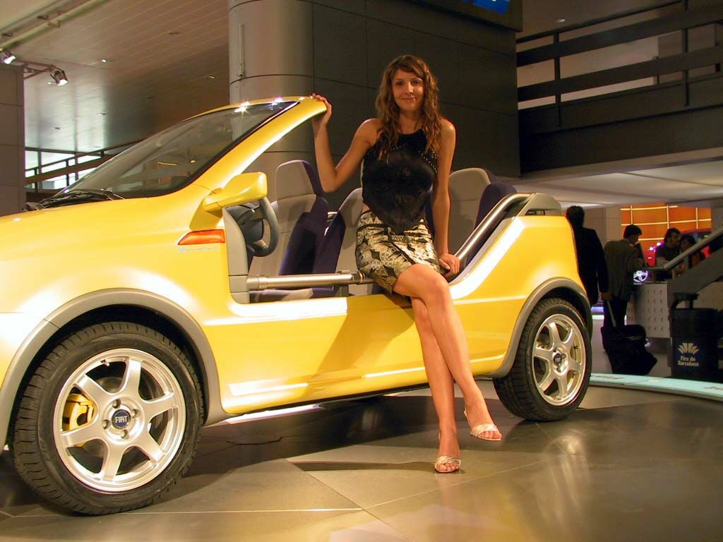 Fiat Marrakesh concept at the 2003 Barcelona Motor Show