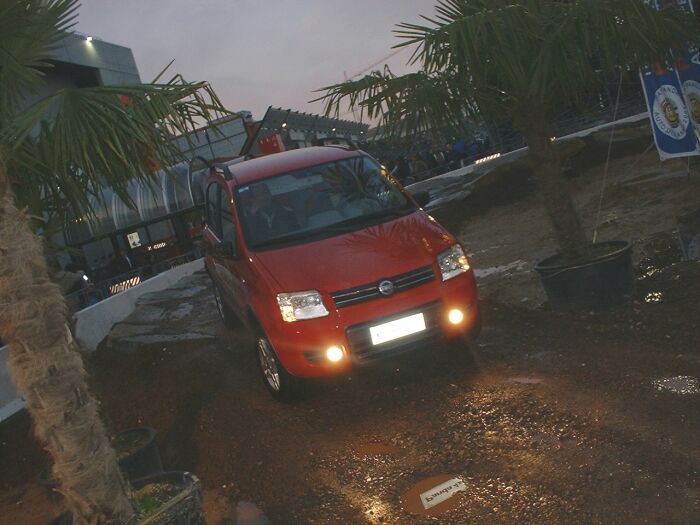 Fiat Panda 4x4 at the 2003 Bologna Motor Show