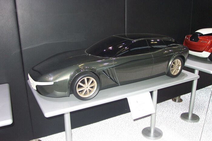 Model on the Maserati stand at the 2003 Bologna Motor Show