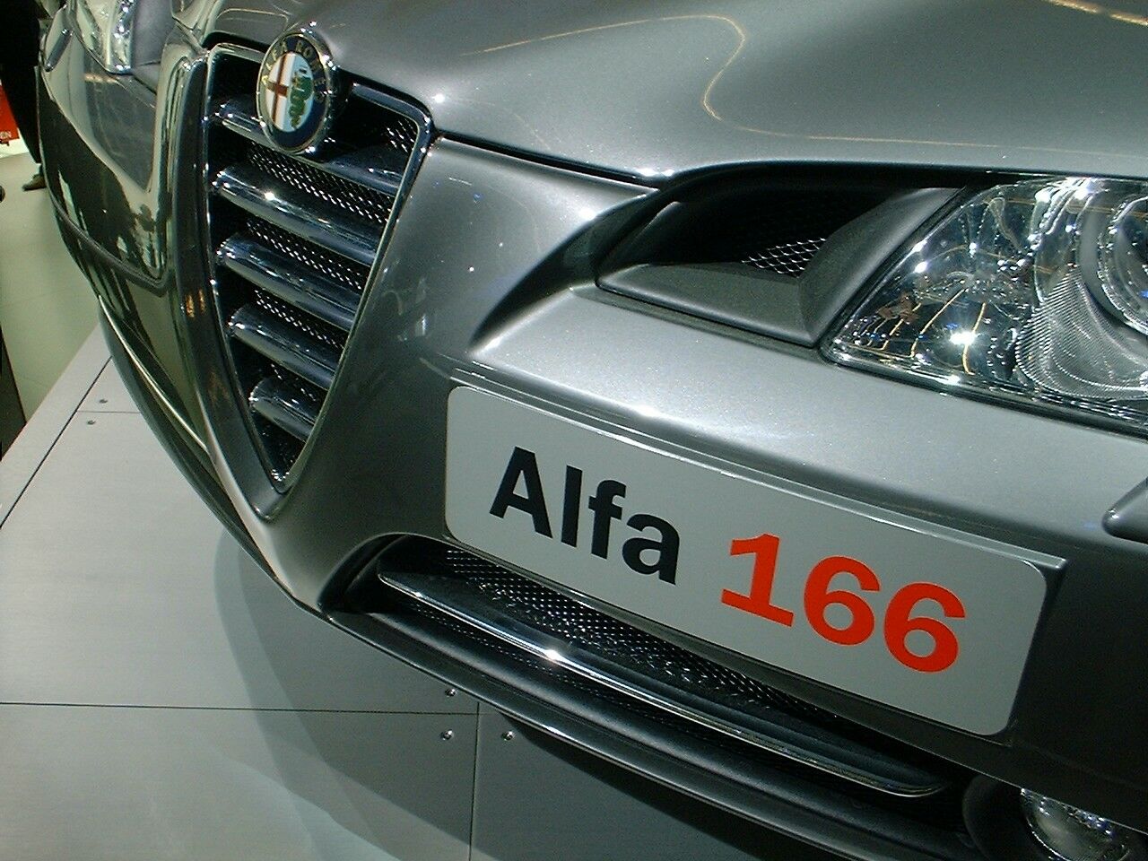 Facelifted Alfa Romeo 166 at the 2003 Frankfurt Motor Show