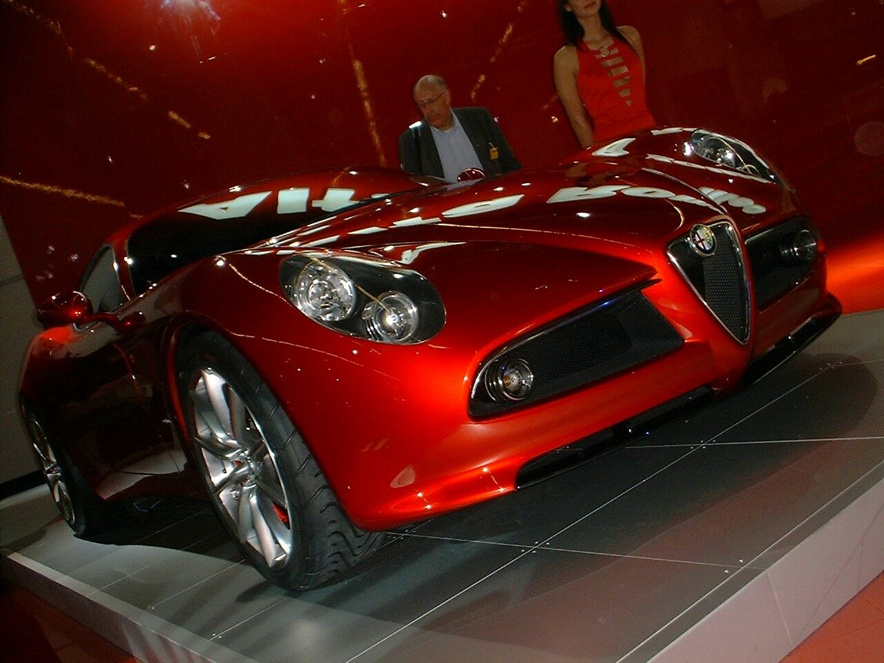 Alfa Romeo 8c Competizione is unveiled at the 2003 Frankfurt Motor Show