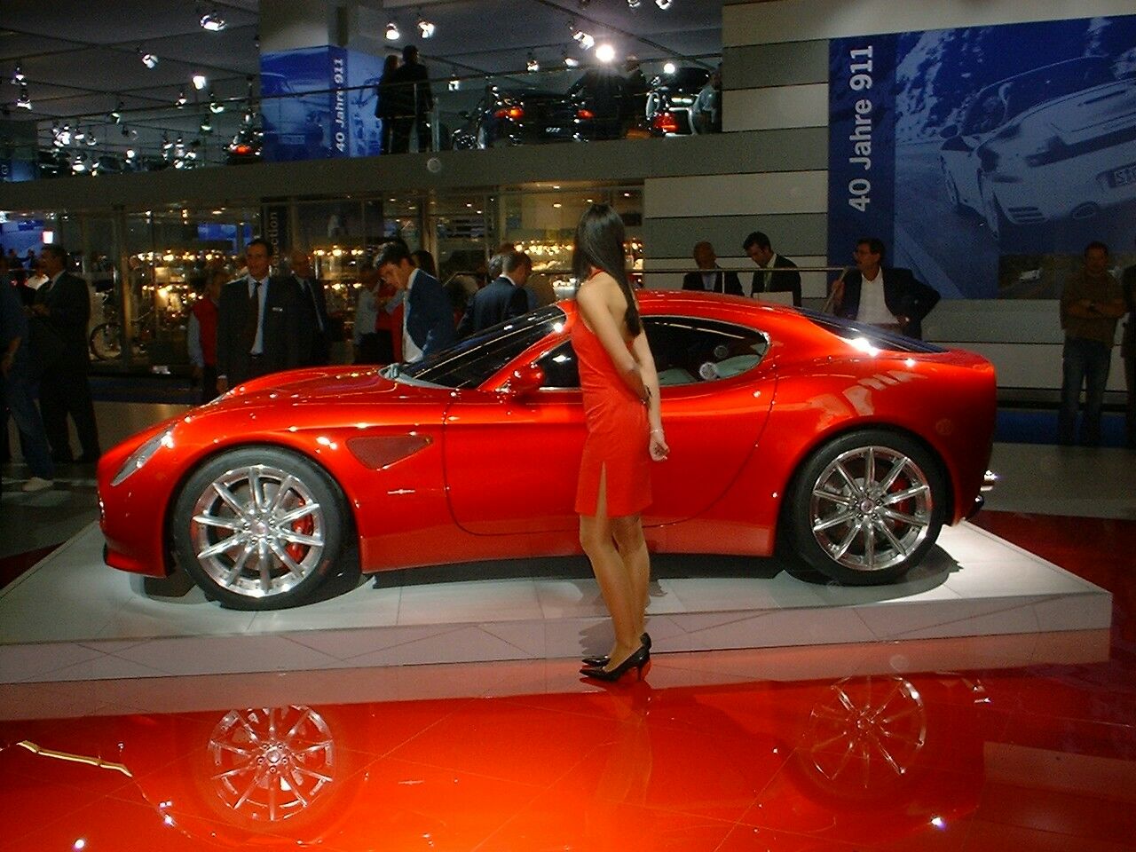 Alfa Romeo 8c Competizione is unveiled at the 2003 Frankfurt Motor Show